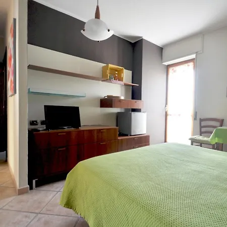 Al 32 Y 3 Bed & Breakfast Alghero