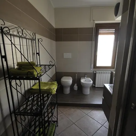 Al 32 Y 3 Bed & Breakfast 2*